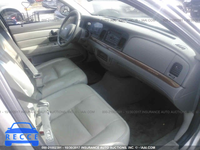 2004 Ford Crown Victoria 2FAFP74W04X126286 image 4