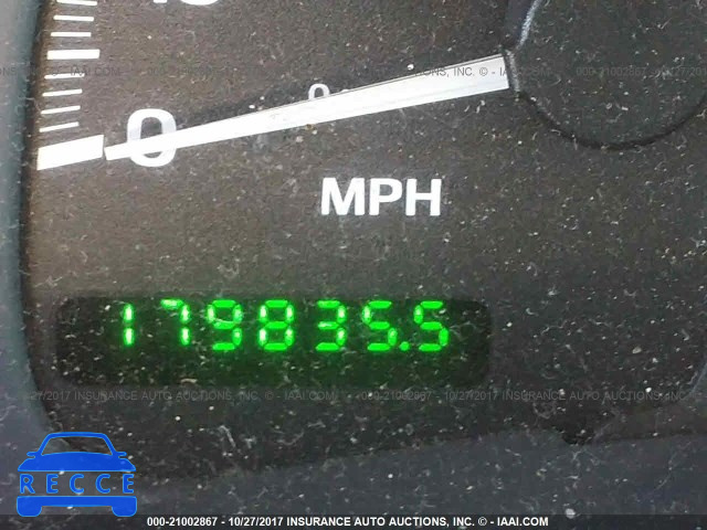 2001 Lincoln Navigator 5LMEU27R41LJ30687 Bild 6