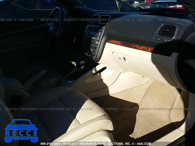 2008 VOLKSWAGEN EOS LUX WVWFA71F98V053457 image 4