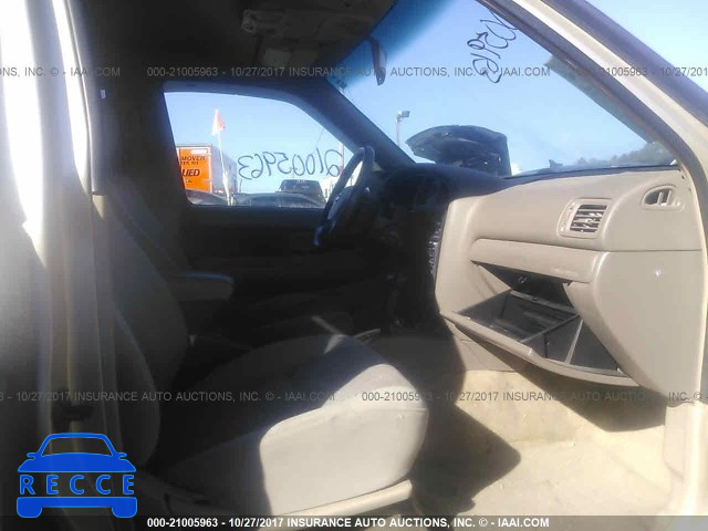 2002 Nissan Pathfinder JN8DR09Y82W711188 image 4