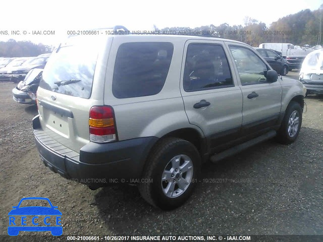 2005 Ford Escape 1FMYU03175DA11875 image 3