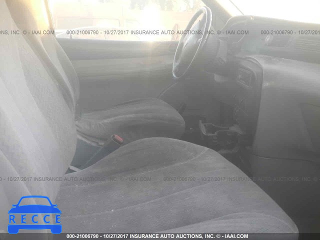 1998 Ford Windstar 2FTDA54U3WBB52385 image 4