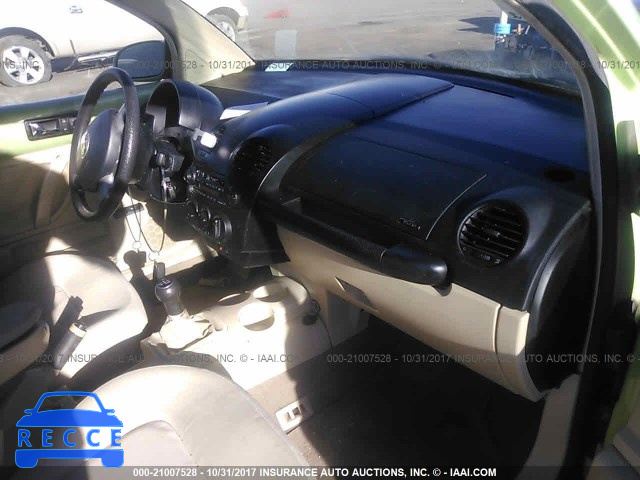 2001 Volkswagen New Beetle 3VWCP21C21M420349 image 4