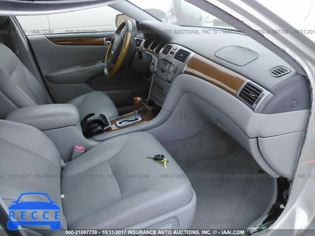 2005 Lexus ES 330 JTHBA30G855125535 image 4