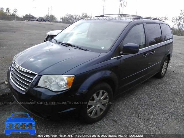 2008 Chrysler Town and Country 2A8HR54PX8R665947 зображення 1