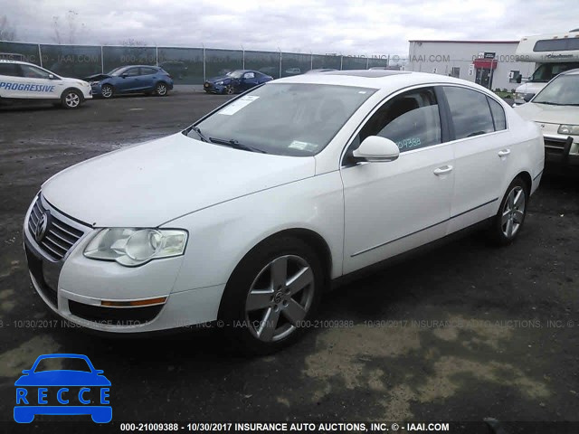 2008 Volkswagen Passat WVWAK73C98P120525 зображення 1