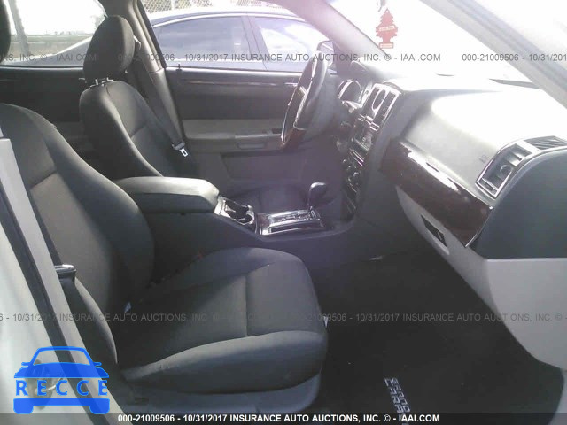 2005 Chrysler 300 2C3JA43R95H642274 image 4