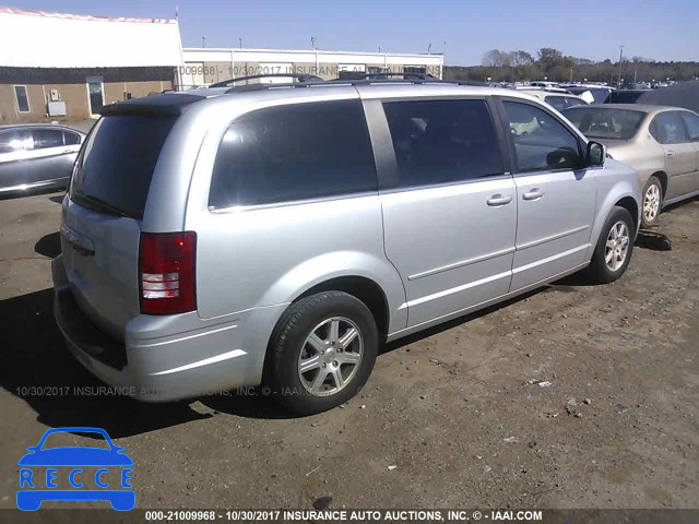 2008 Chrysler Town and Country 2A8HR54P38R641036 image 3