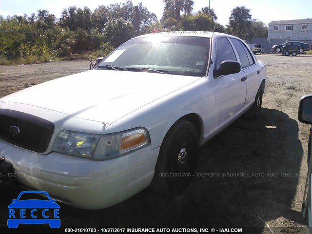 2004 Ford Crown Victoria 2FAFP71W94X136285 image 1