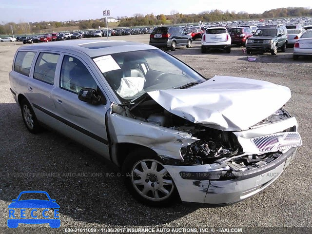 2002 Volvo V70 YV1SW61R322226171 image 0