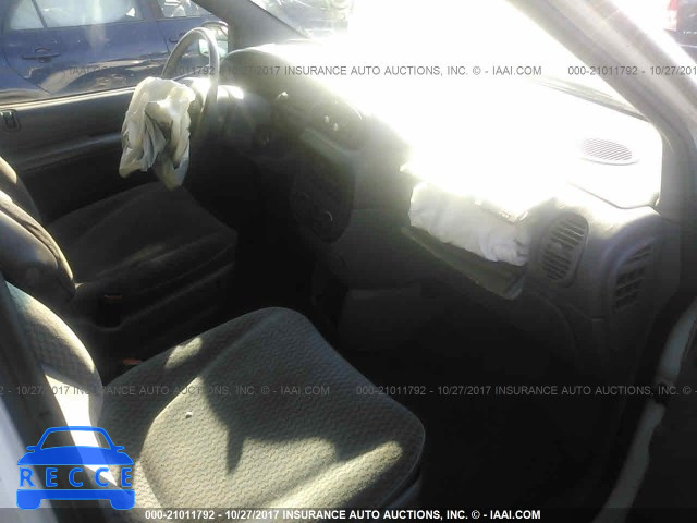 2000 Dodge Caravan 2B4FP25B6YR680416 image 4