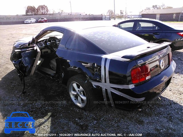 2008 Ford Mustang 1ZVHT82H685145888 image 2