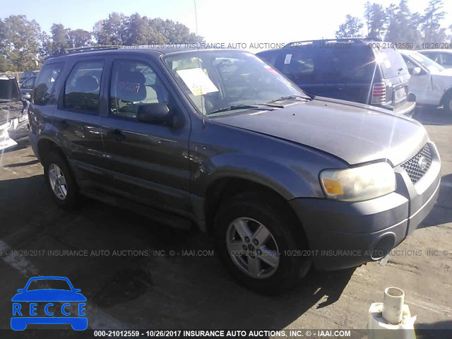 2005 Ford Escape 1FMYU02Z45DA20766 image 0