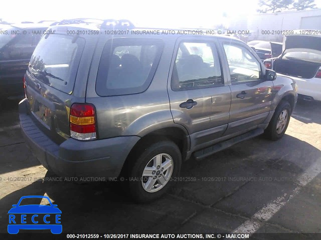 2005 Ford Escape 1FMYU02Z45DA20766 image 3