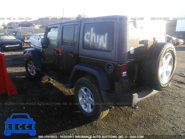 2015 Jeep Wrangler Unlimited 1C4BJWDG6FL553064 Bild 2