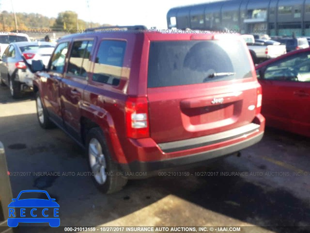 2016 Jeep Patriot 1C4NJPFA1GD792366 Bild 2