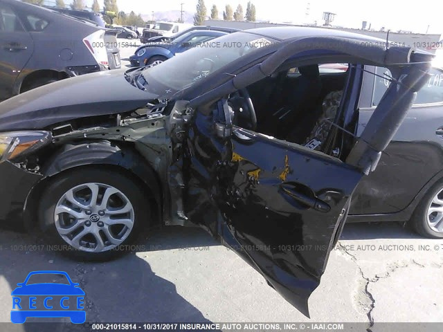 2016 Scion IA 3MYDLBZV0GY111572 зображення 5