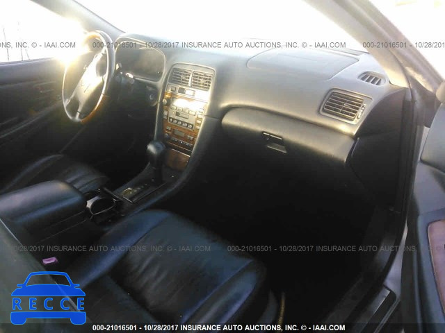 2001 Lexus ES 300 JT8BF28G115106271 image 4