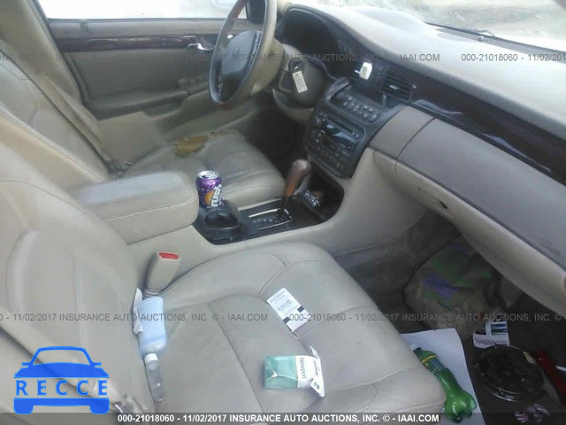 2001 Cadillac Deville DTS 1G6KF54941U196096 image 4