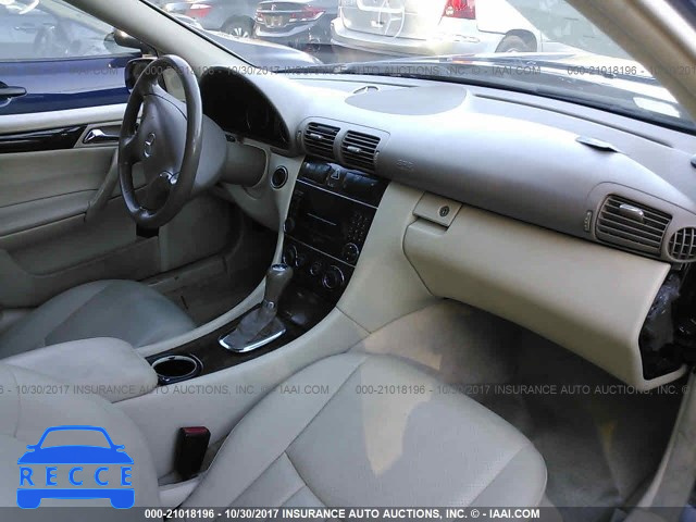 2007 Mercedes-benz C WDBRF92H27F912972 image 4