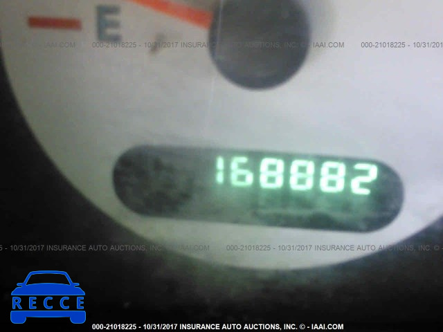 2003 Chrysler Town & Country 2C4GP24R83R338416 image 6