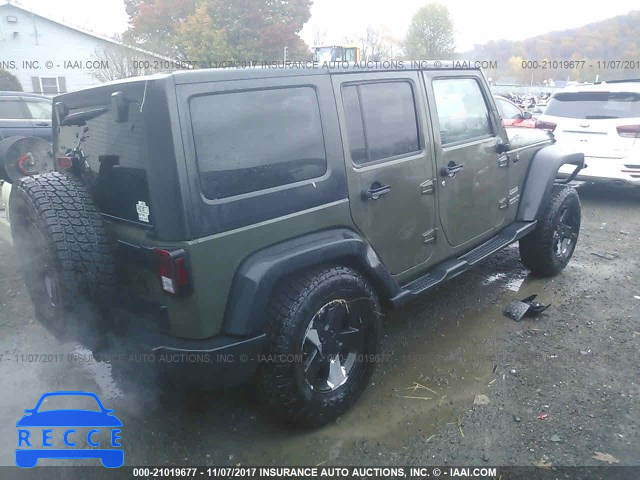 2015 Jeep Wrangler Unlimited SPORT 1C4BJWDGXFL707372 зображення 3