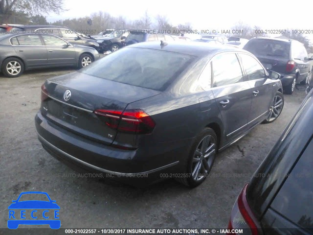 2017 VOLKSWAGEN PASSAT R-LINE 1VWDT7A36HC038740 Bild 3