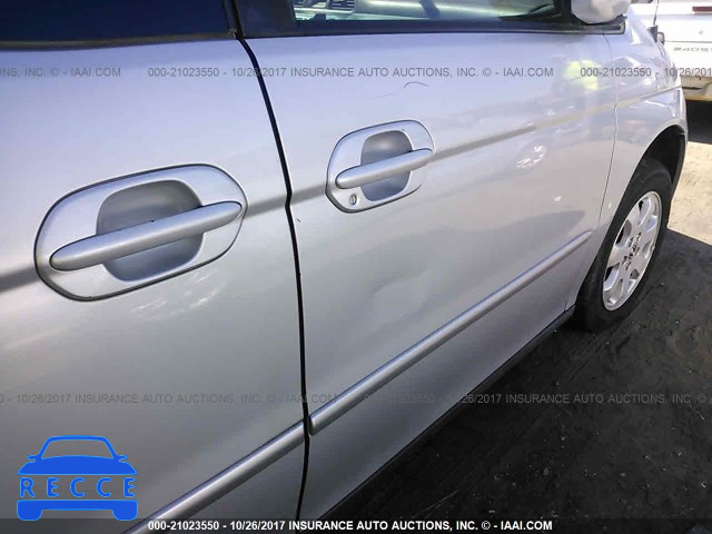 2002 Honda Odyssey 5FNRL186X2B046579 зображення 5