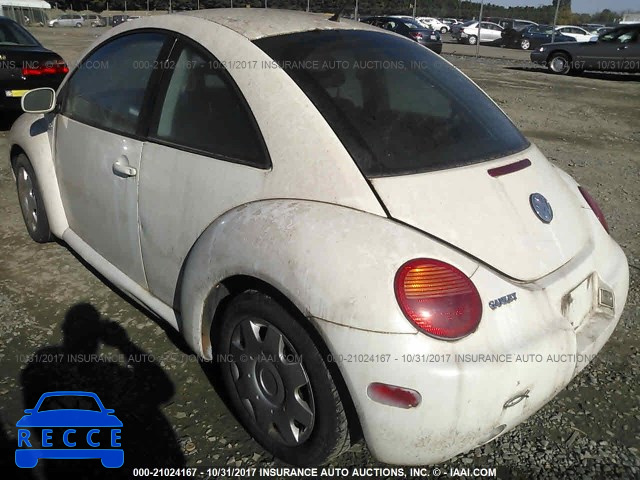 2002 Volkswagen New Beetle GL 3VWBB21C22M411582 image 2