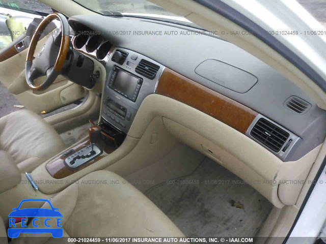 2005 Lexus ES 330 JTHBA30G555074320 image 4