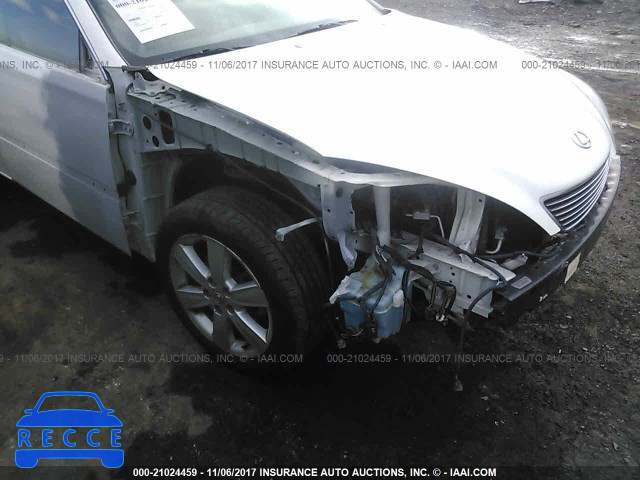 2005 Lexus ES 330 JTHBA30G555074320 image 5