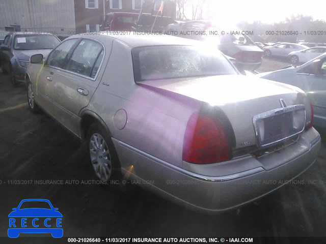 2006 Lincoln Town Car SIGNATURE 1LNHM81W16Y650549 Bild 2