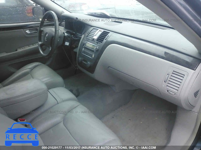 2009 Cadillac DTS 1G6KD57Y49U122701 image 4