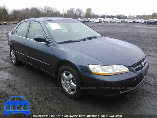 1998 HONDA ACCORD 1HGCG6675WA211280 image 0
