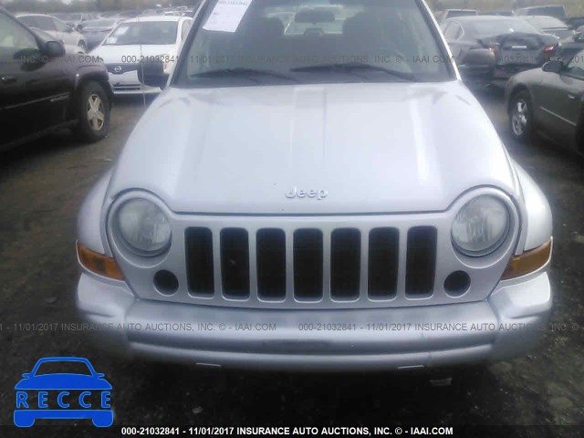 2005 Jeep Liberty 1J4GK48K95W567148 Bild 5