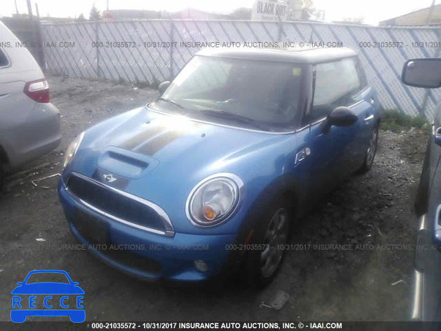 2010 MINI COOPER S WMWMF7C5XATZ72895 image 1