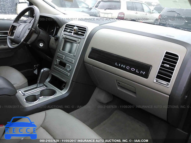 2007 Lincoln MKX 2LMDU88C97BJ15725 Bild 4