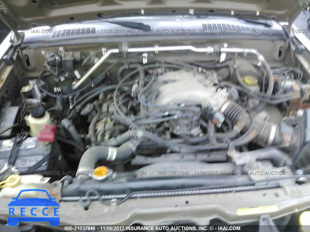 2001 Nissan Xterra XE/SE 5N1ED28YX1C545375 Bild 9