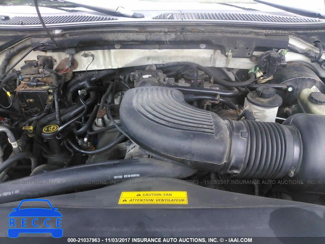 1999 Ford Expedition 1FMPU18L5XLB38063 image 9