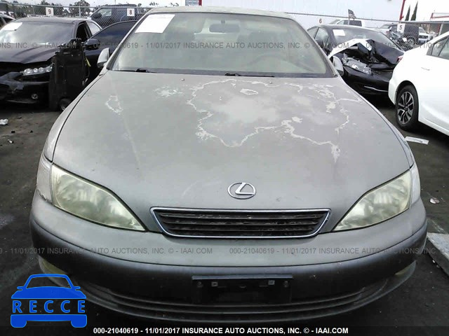 1998 Lexus ES 300 JT8BF28GXW0093864 image 5
