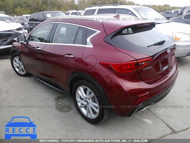 2017 INFINITI QX30 SJKCH5CP0HA015838 image 2