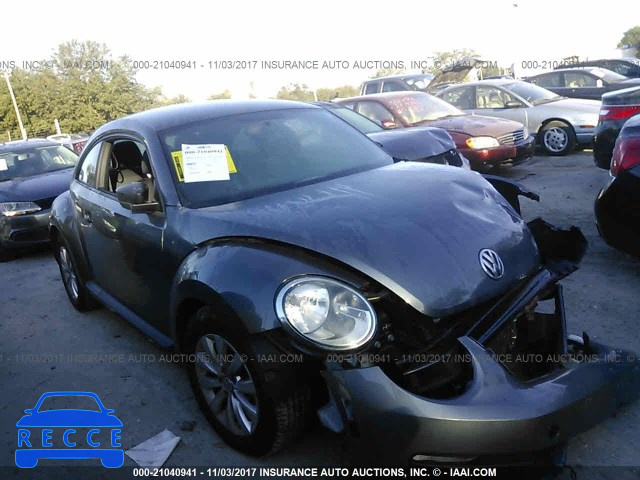 2013 Volkswagen Beetle 3VWFP7AT9DM654373 Bild 0