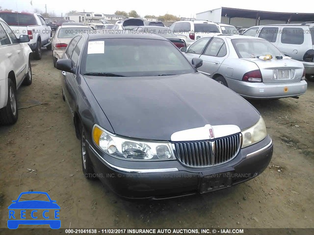 2000 Lincoln Town Car SIGNATURE 1LNHM82W8YY829043 image 5