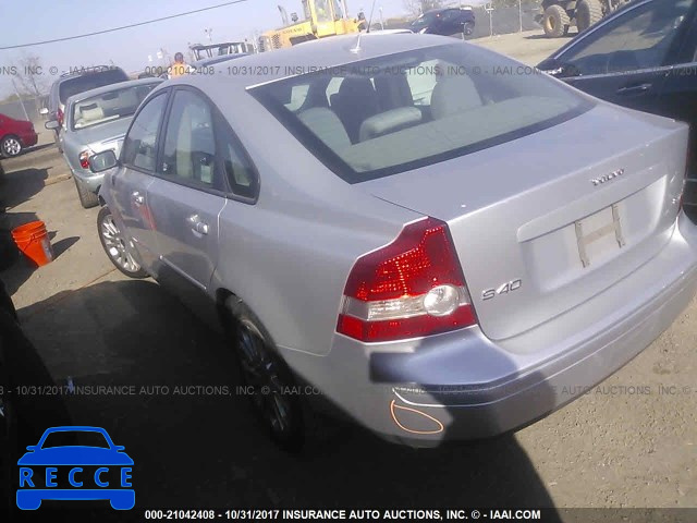 2005 Volvo S40 2.4I YV1MS382552050692 image 2