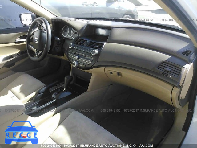 2010 HONDA ACCORD 1HGCP2F34AA179064 image 4