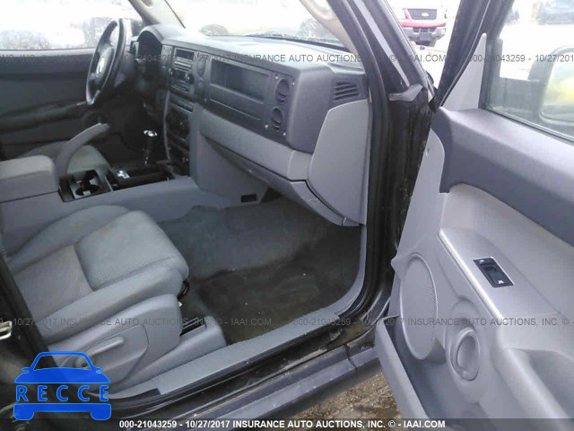 2006 Jeep Commander 1J8HG48N36C156121 Bild 4