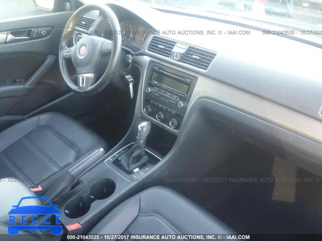 2014 Volkswagen Passat 1VWAT7A36EC102404 image 4
