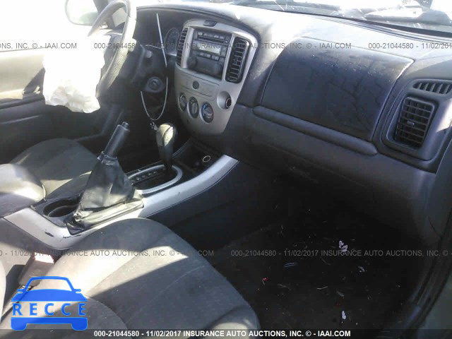 2006 Mazda Tribute I 4F2YZ02ZX6KM36646 зображення 4