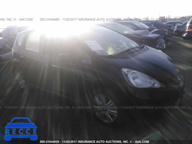 2011 Honda FIT SPORT JHMGE8G55BS012618 image 0