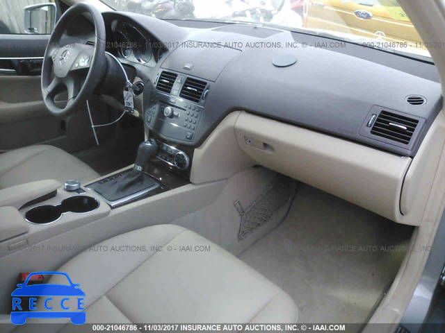 2010 Mercedes-benz C 300 WDDGF5EB1AR099368 зображення 4